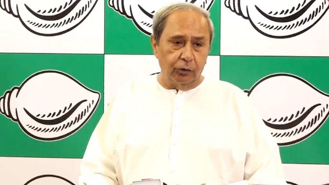 <div class="paragraphs"><p> Naveen Patnaik</p></div>