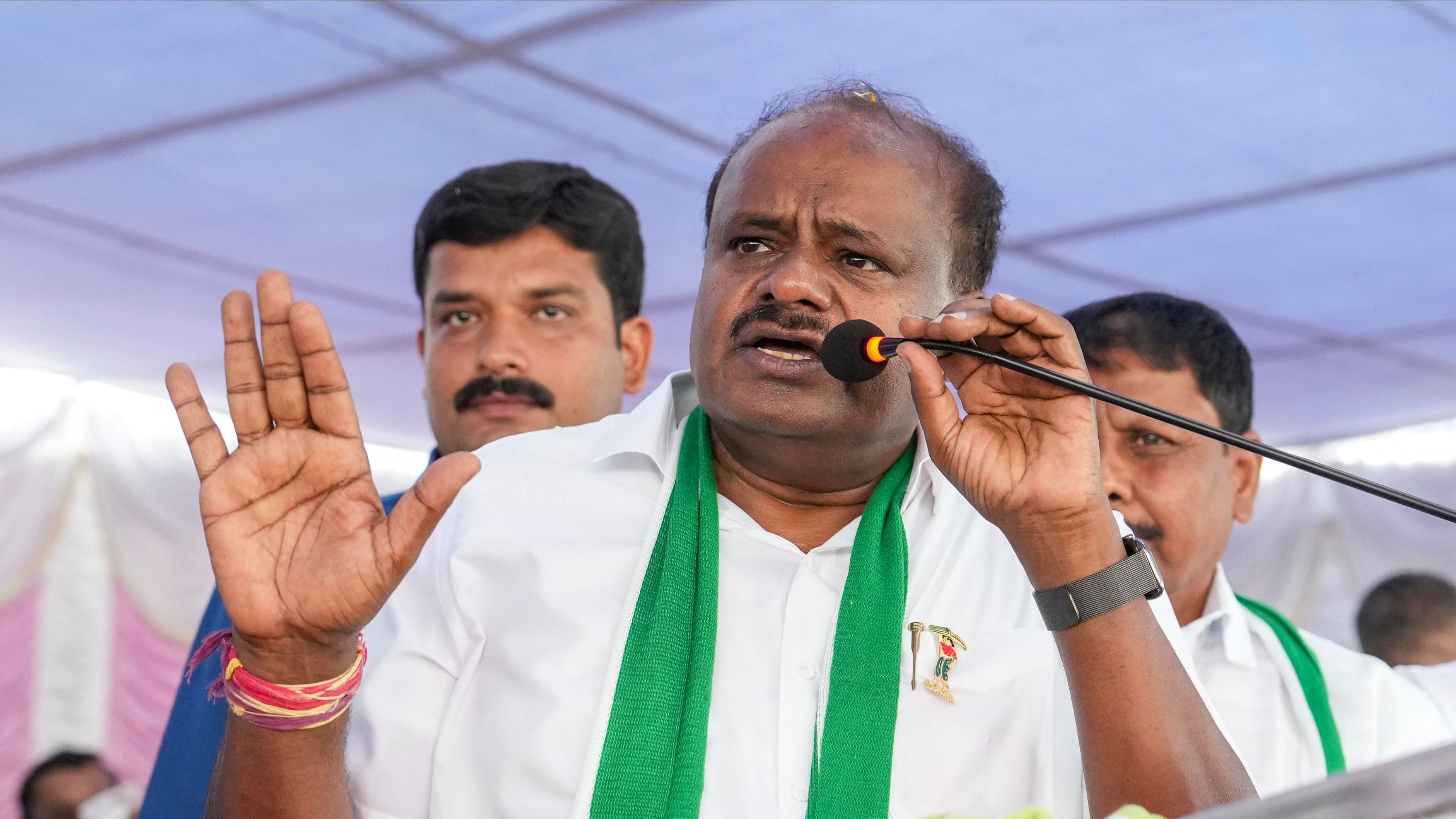 <div class="paragraphs"><p>Union Minister for Steel and Heavy Industries H D Kumaraswamy </p></div>