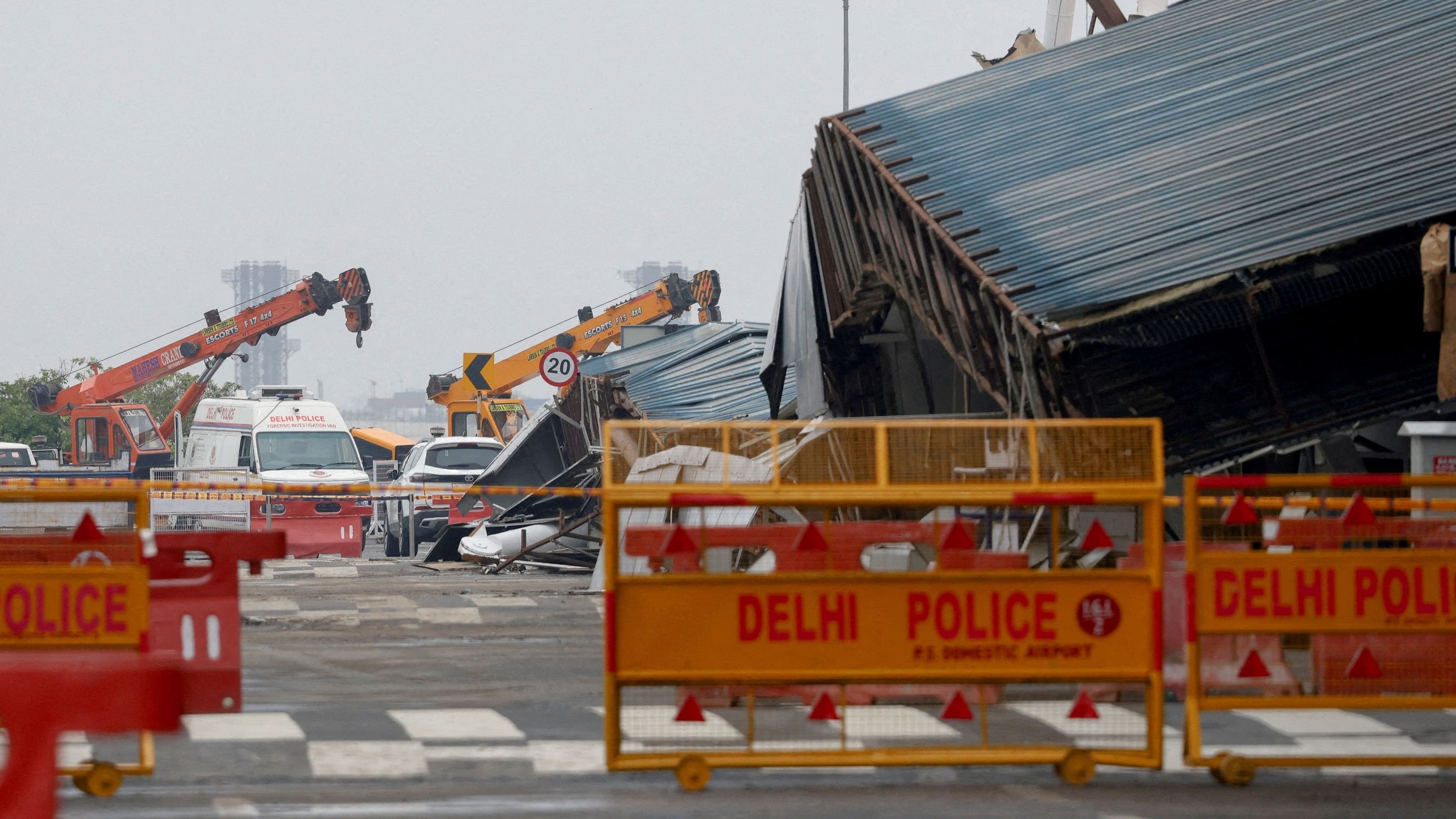<div class="paragraphs"><p>A view of a damaged portion of a canopy at Terminal 1 at the Indira Gandhi International Airport following heavy rainfall, in New Delhi, India, June 28, 2024.</p></div>