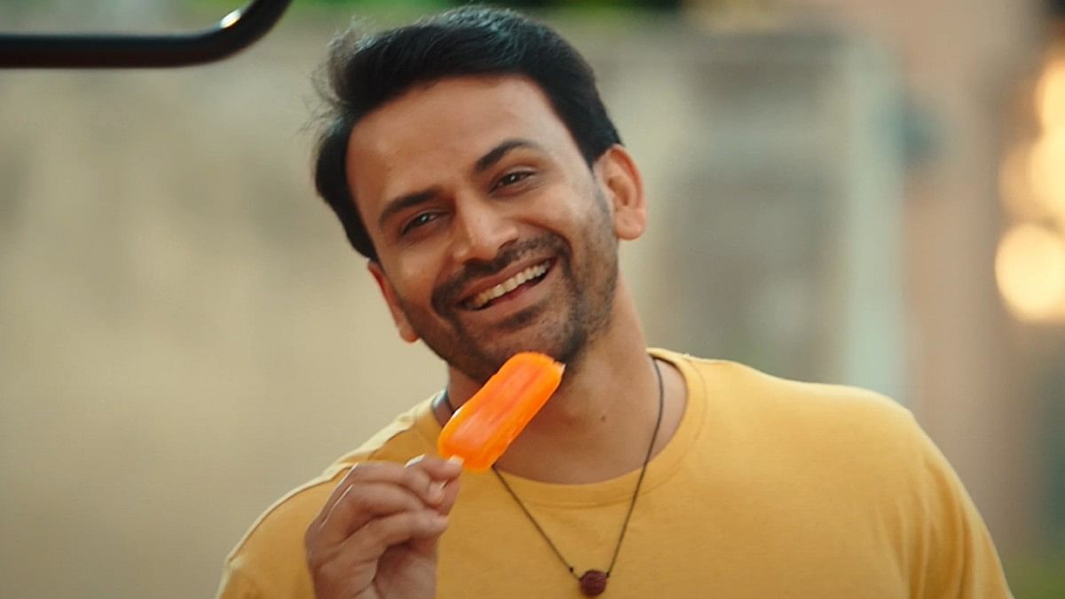 <div class="paragraphs"><p>A charming Dhananjaya in 'Kotee'.</p></div>