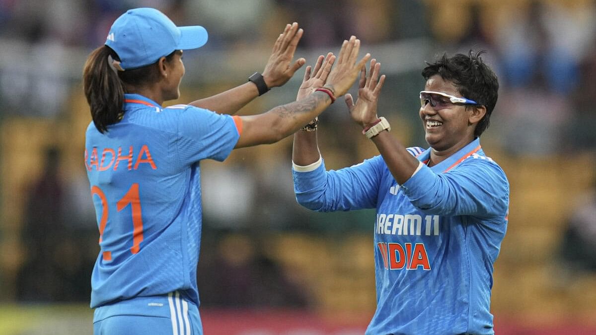 <div class="paragraphs"><p>Deepti Sharma celebrates the wicket of South African batter Anneke Bosch during the second women's ODI cricket match between India and South Africa at M Chinnaswamy Stadium, in Bengaluru, Wednesday, June 19, 2024.</p></div>