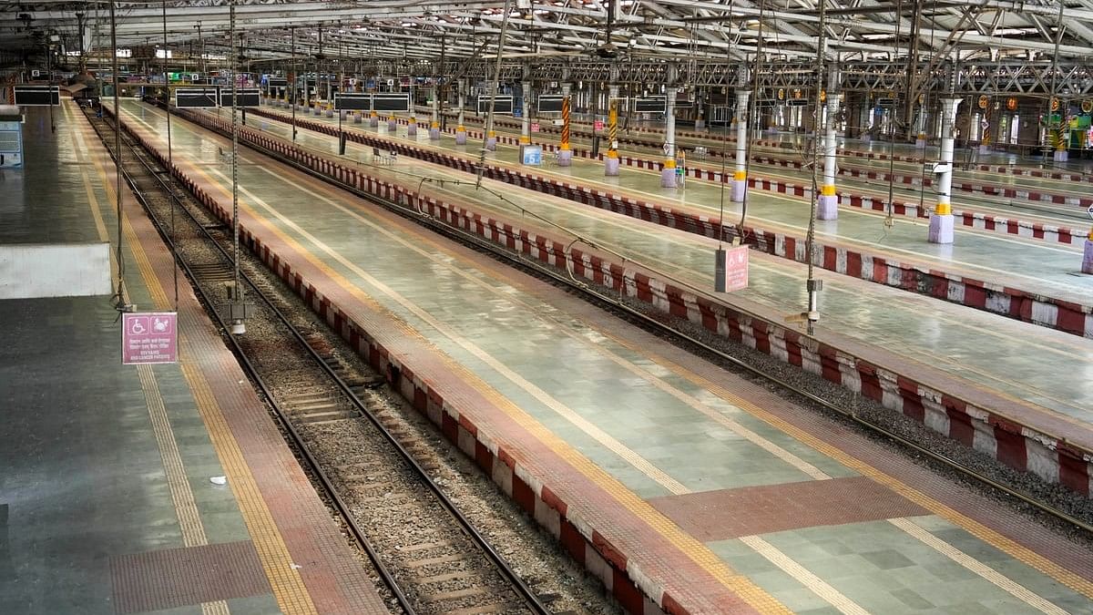 <div class="paragraphs"><p>An empty view of Chhatrapati Shivaji Maharaj terminus.</p></div>