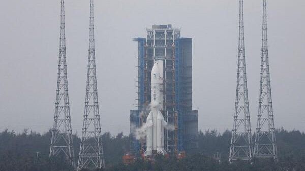 <div class="paragraphs"><p>The Chang'e 6 lunar probe and the Long March-5 Y8 carrier rocket combination sit atop the launch pad at the Wenchang Space Launch Site in Hainan province, China.</p></div>