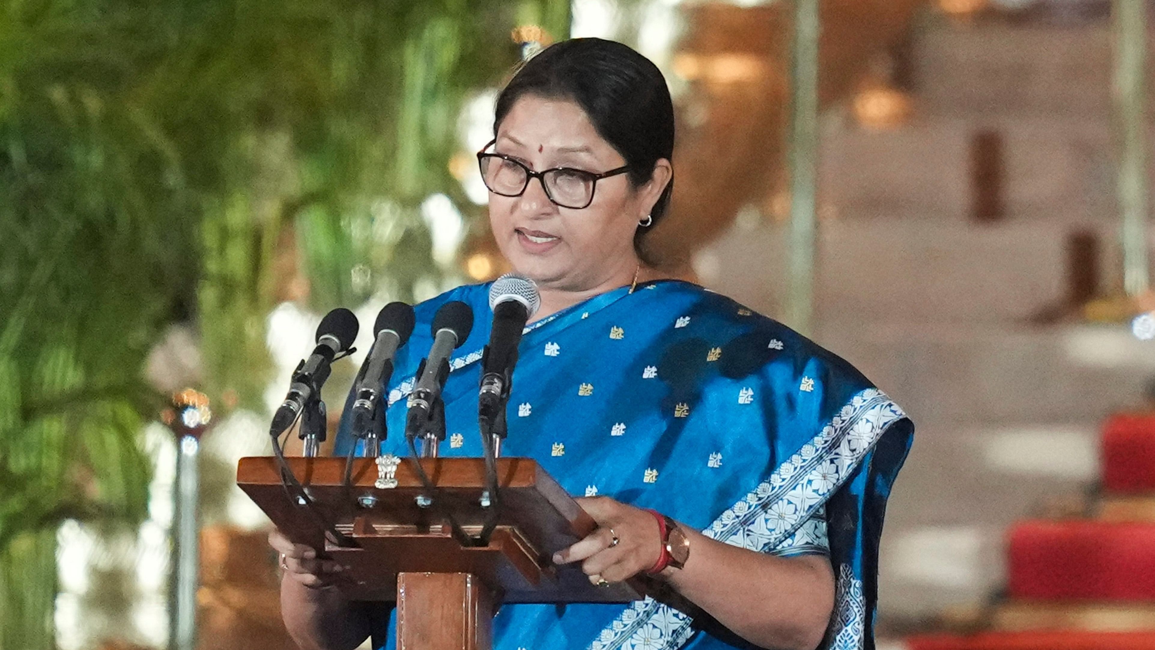 <div class="paragraphs"><p>Annapurna Devi takes oath as a minister at the swearing-in ceremony of the new Union government at Rashtrapati Bhavan, in New Delhi. Annapurna Devi gets Ministry of Women and Child Development.</p></div>