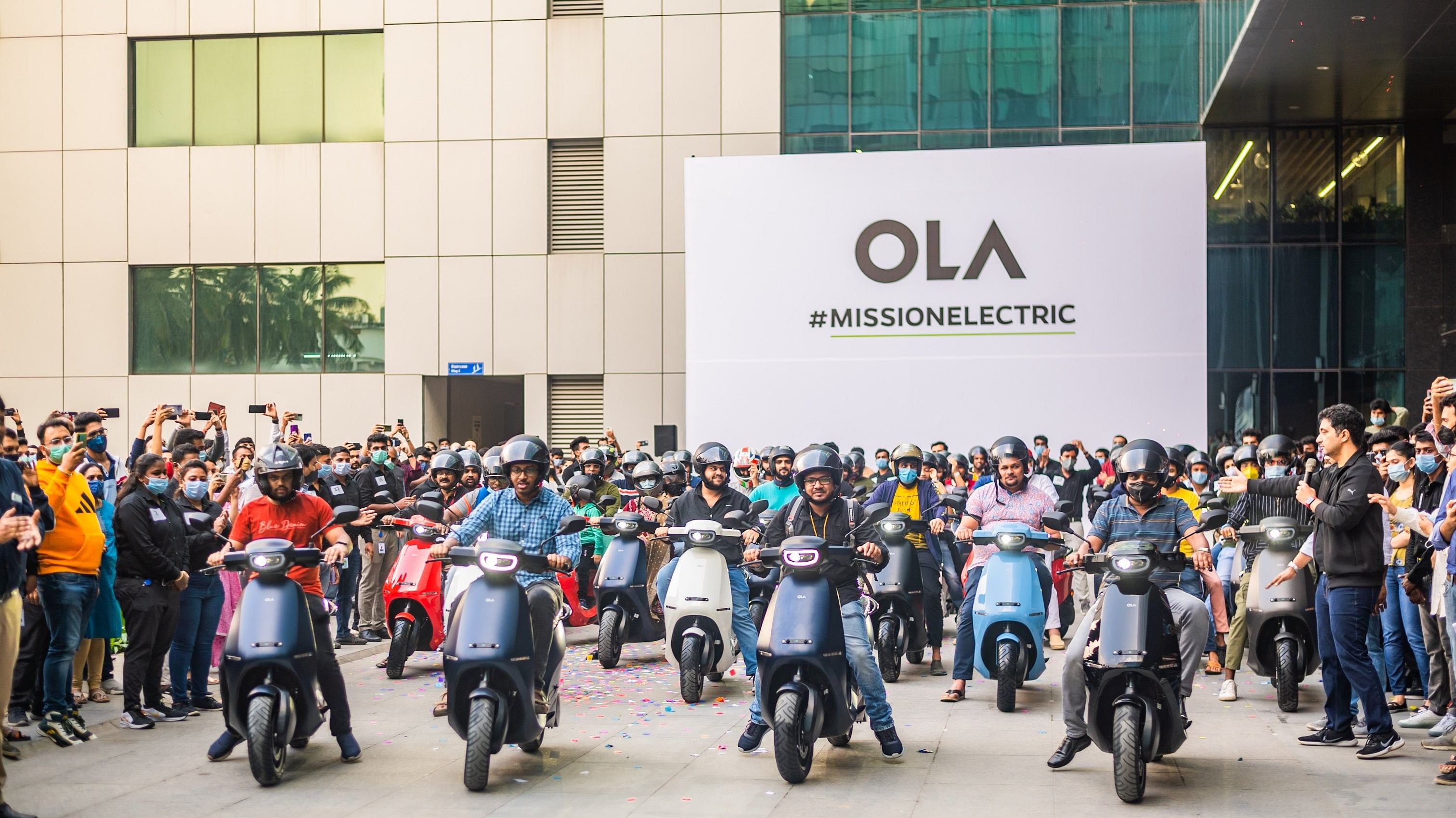 Ola e-scooter delivery