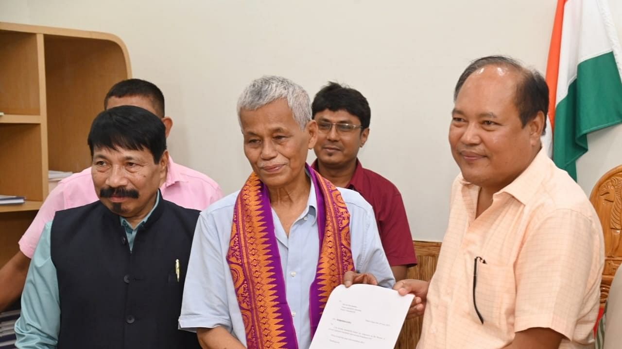 <div class="paragraphs"><p>Assam's longest-serving legislator Phani Bhusan Choudhury of the AGP resigned from the assembly on Friday, following his election to the Lok Sabha.</p></div>