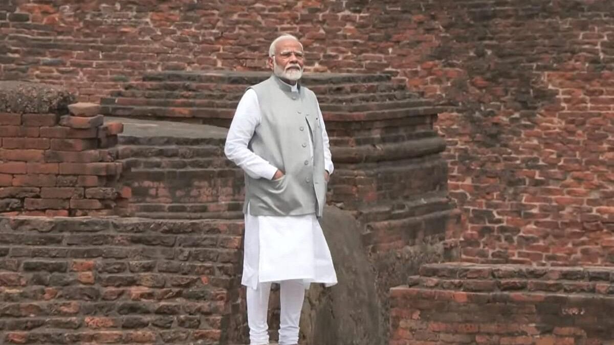 <div class="paragraphs"><p>The PM was briefed about the ancient ruins by Gautami Bhattacharya, Superintending Archaeologist, ASI Patna Circle.</p></div>