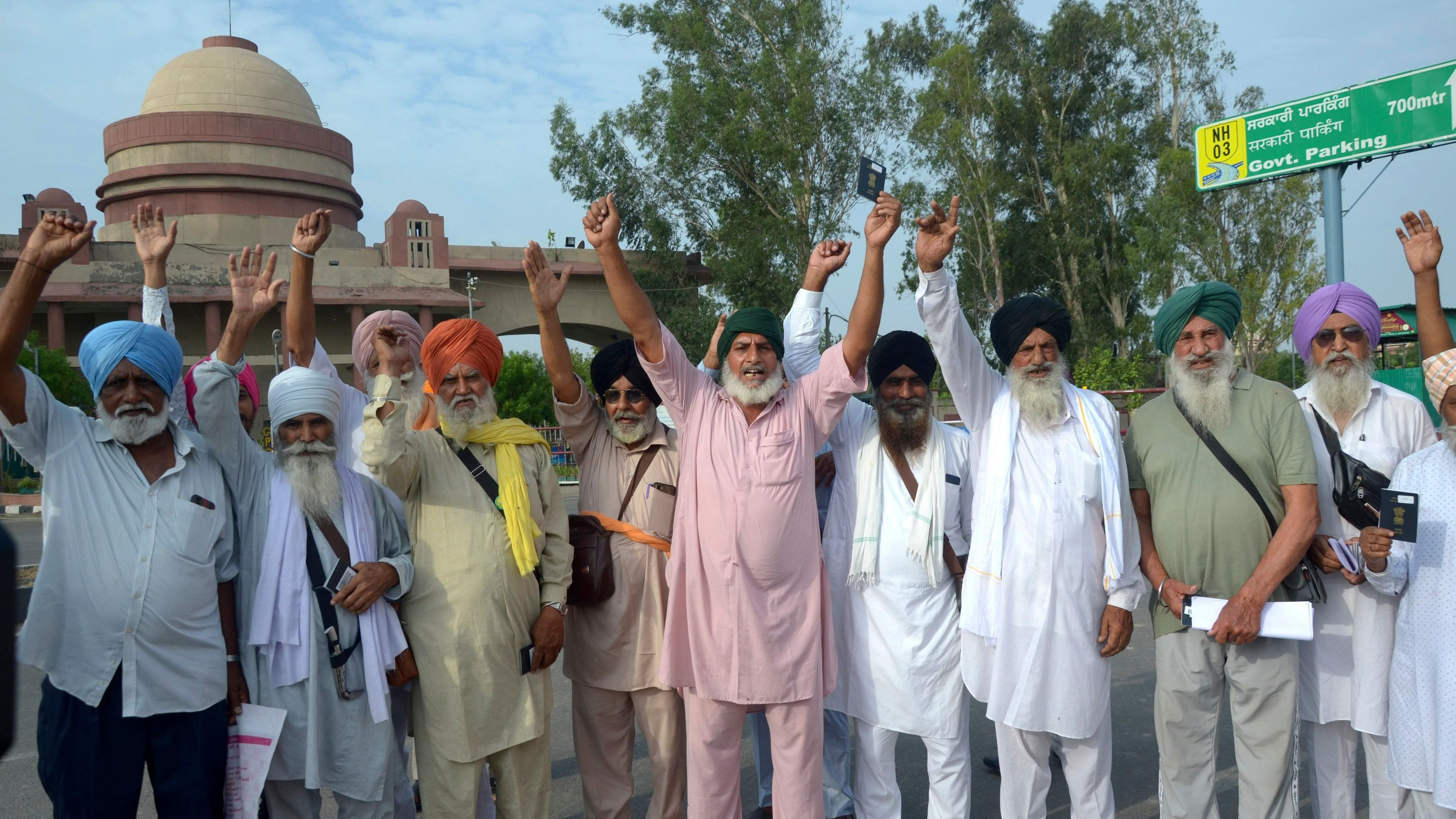 <div class="paragraphs"><p>Sikh pilgrims before leaving for Pakistan to observe the death anniversary of Maharaja Ranjit Singh, at India-Pakistan border at Attari, near Amritsar, Friday, June 21, 2024. </p></div>