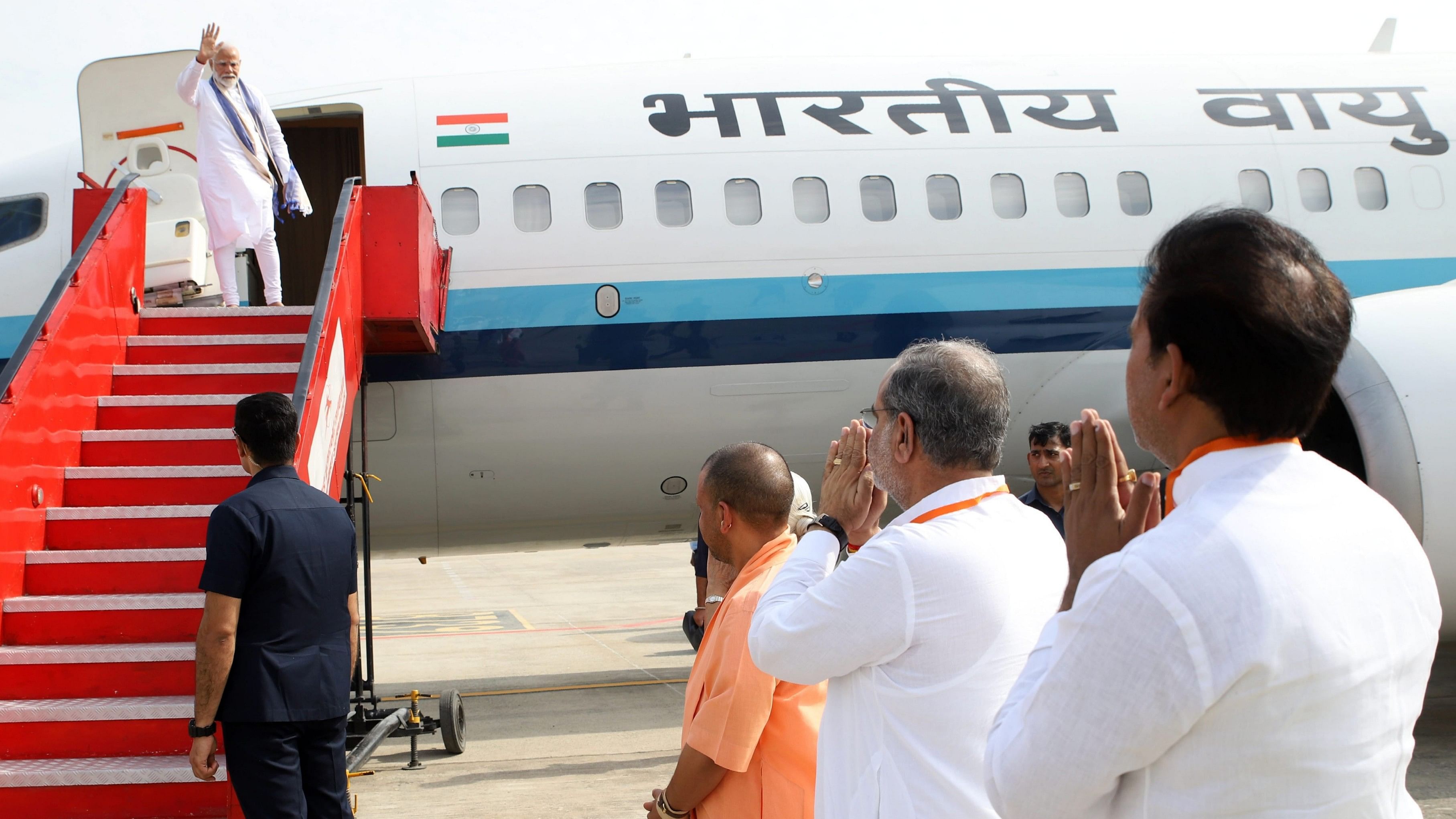 <div class="paragraphs"><p>Varanasi: Prime Minister Narendra Modi waves as he departs from Varanasi, on Wednesday, on June 19, 2024. Uttar Pradesh Chief Minister Yogi Adityanath is also seen.</p></div>