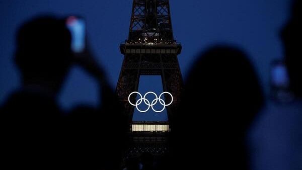 <div class="paragraphs"><p>The Olympic rings displayed on the first floor of the Eiffel Tower</p></div>