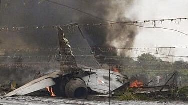 <div class="paragraphs"><p>Remains of a Sukhoi fighter plane of the Indian Air Force  after it crashed, in Nashik district, Tuesday, June 4, 2024.</p></div>