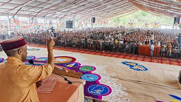 <div class="paragraphs"><p>Uttar Pradesh Chief Minister Yogi Adityanath seen here addressing a crowd at a Lok Sabha election  meeting in Hamirpur, on May 30.</p></div>