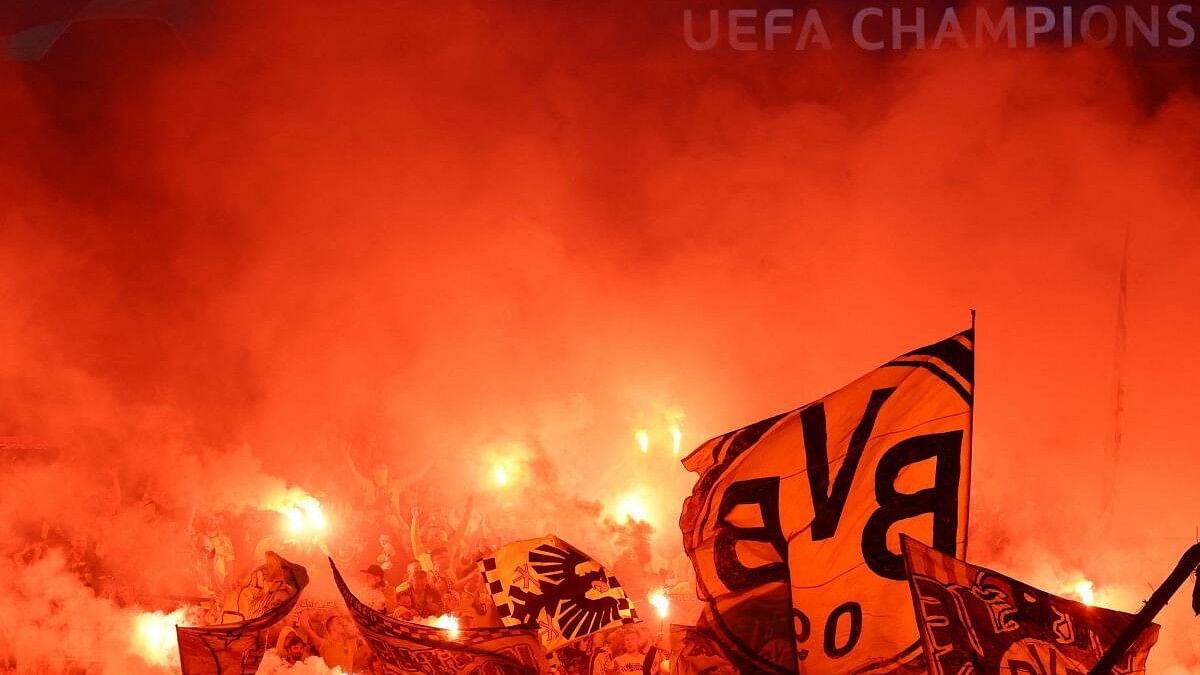 <div class="paragraphs"><p>Borussia Dortmund fans let off flares in the stands during the match. Image for representation.</p></div>