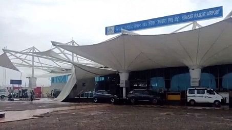 <div class="paragraphs"><p>Screengrab of the collapsed canopy&nbsp;at the passenger pickup and drop area outside Gujarat's Rajkot airport terminal.&nbsp;</p></div>