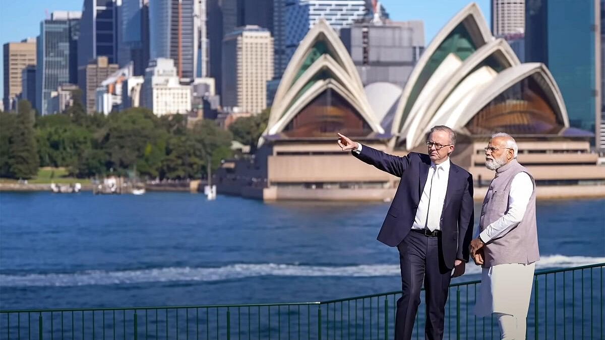 <div class="paragraphs"><p>Prime Minister Narendra Modi and Australian PM Anthony Albanese at the Sydney Opera House.</p></div>