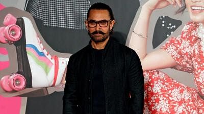 <div class="paragraphs"><p>Aamir Khan.</p></div>