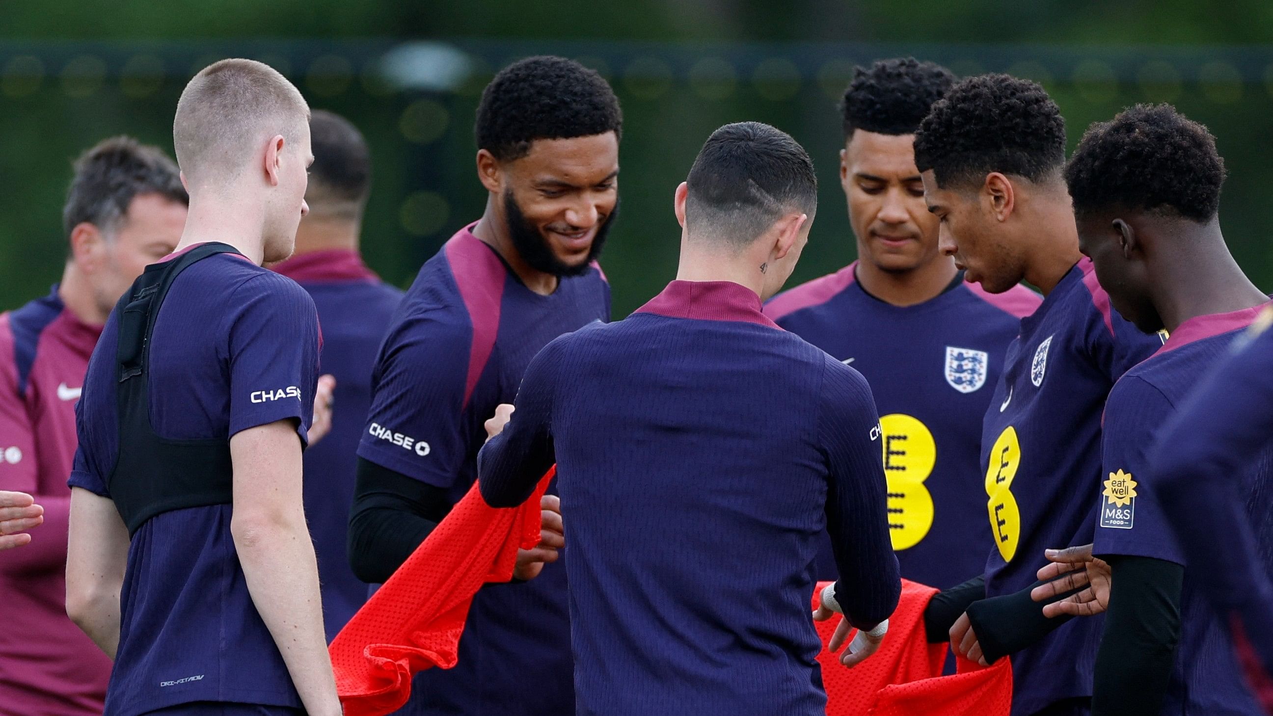 <div class="paragraphs"><p>England players training ahead of Euro 2024.</p></div>