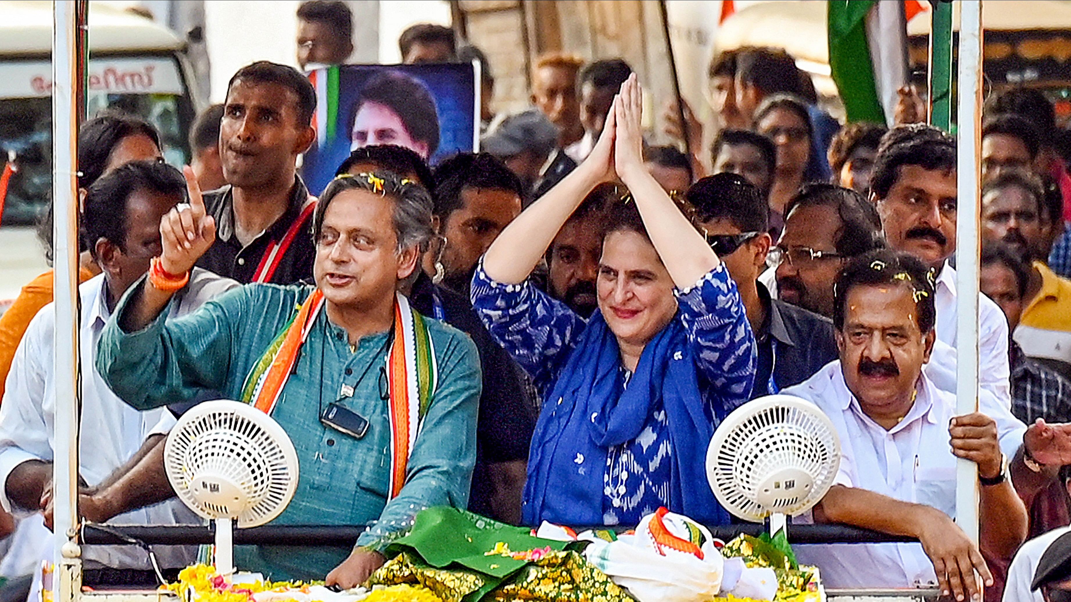 <div class="paragraphs"><p>Congress leader Priyanka Gandhi Vadra with MP Shashi Tharoor.</p></div>