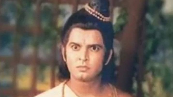 <div class="paragraphs"><p> Sunil Lahri as Laxman in&nbsp;Ramanand Sagar’s Ramayana.</p></div>