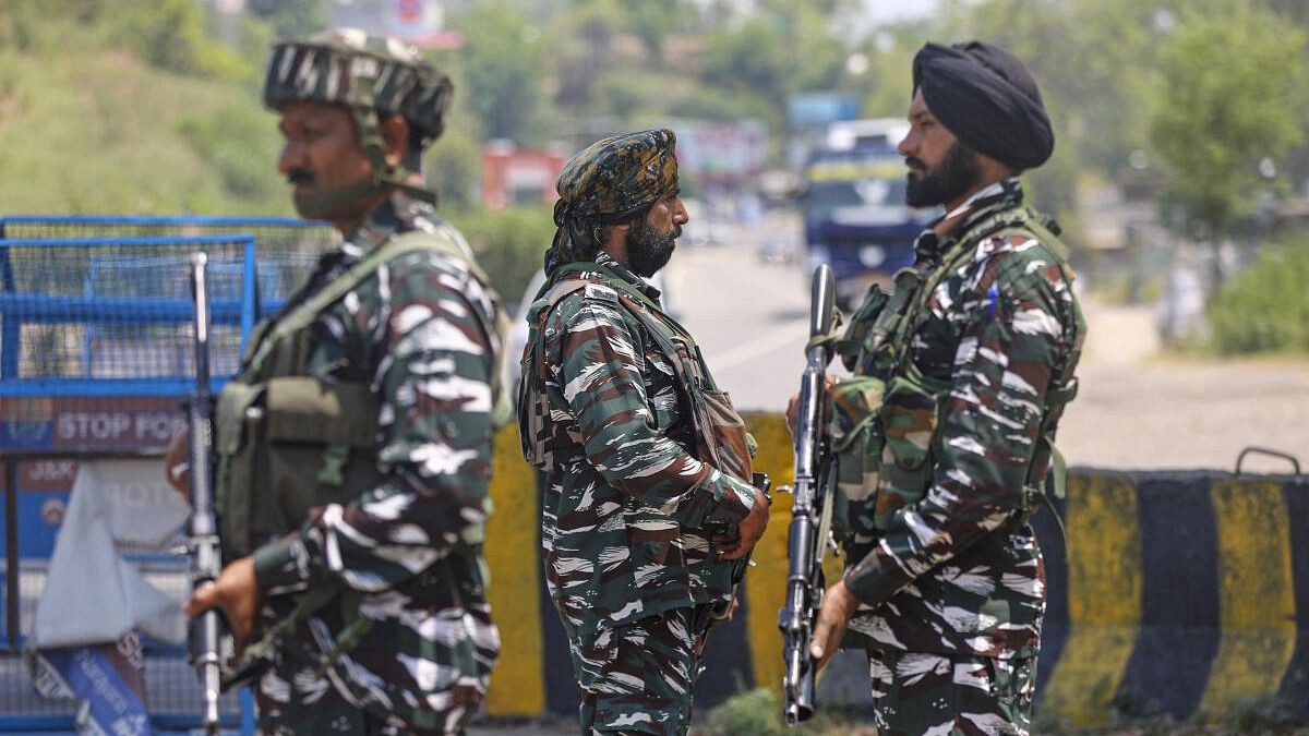 <div class="paragraphs"><p>Representative image of CRPF personnel on duty.&nbsp;</p></div>