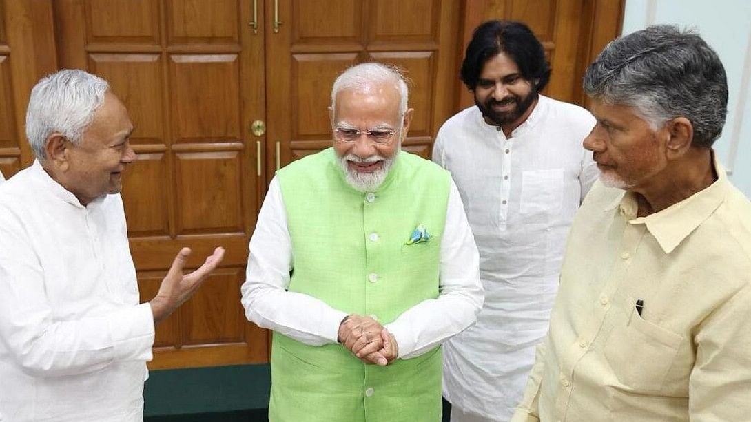 <div class="paragraphs"><p>Prime Minister Narendra Modi with key allies TDP chief N Chandrababu Naidu, JD(U) chief Nitish Kumar and Janasena chief Pawan Kalyan during National Democratic Alliance (NDA) meeting at PM's residence.</p></div>