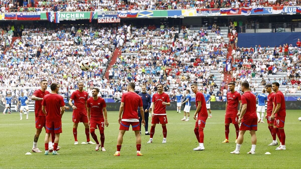 <div class="paragraphs"><p>Serbia players during the warm up before the match vs Slovenia.</p></div>