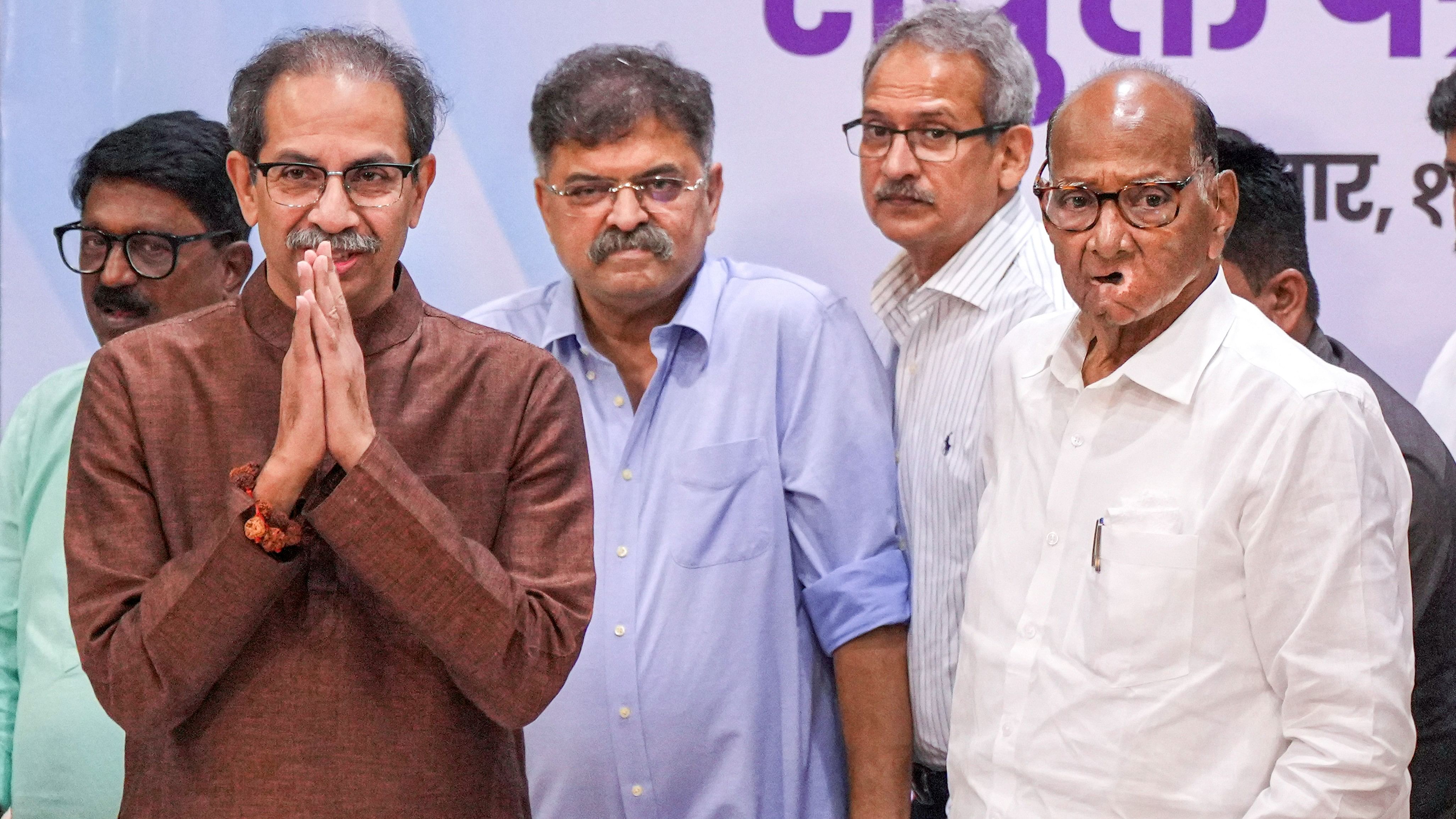 <div class="paragraphs"><p>NCP chief Sharad Pawar and Shiv Sena (UBT) chief Uddhav Thackeray during a joint press conference, in Mumbai, Saturday, June 15, 2024.</p></div>