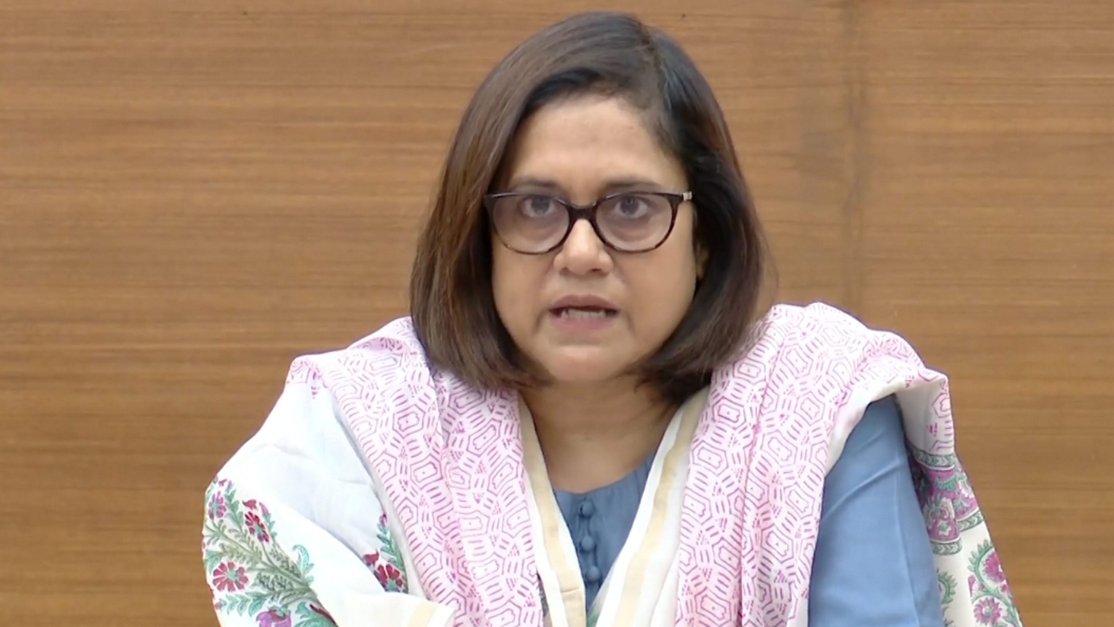 <div class="paragraphs"><p>Railway Board Chairperson Jaya Verma Sinha addresses a press conference regarding a collision between the Kanchanjungha Express and a goods train, near Rangapani railway station, in New Delhi, Monday, June 17, 2024. </p></div>