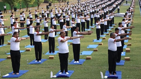 <div class="paragraphs"><p>Union Defence Minister Rajnath Singh, Chief of the Army Staff General Manoj Pande and others perform yoga during celebration on the 10th International Day of Yoga, in Mathura.&nbsp;</p></div>
