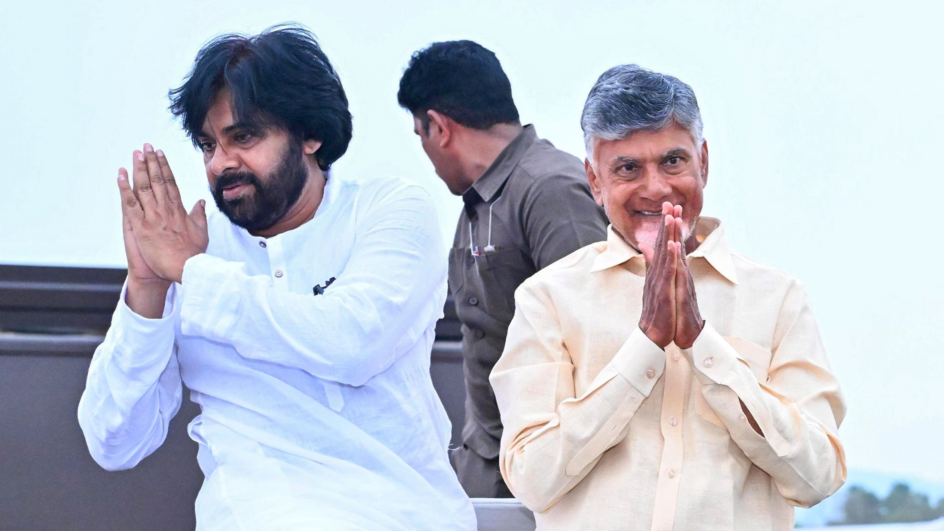 <div class="paragraphs"><p>DY CM Pawan Kalyan with CM N Chandrababu Naidu.</p></div>