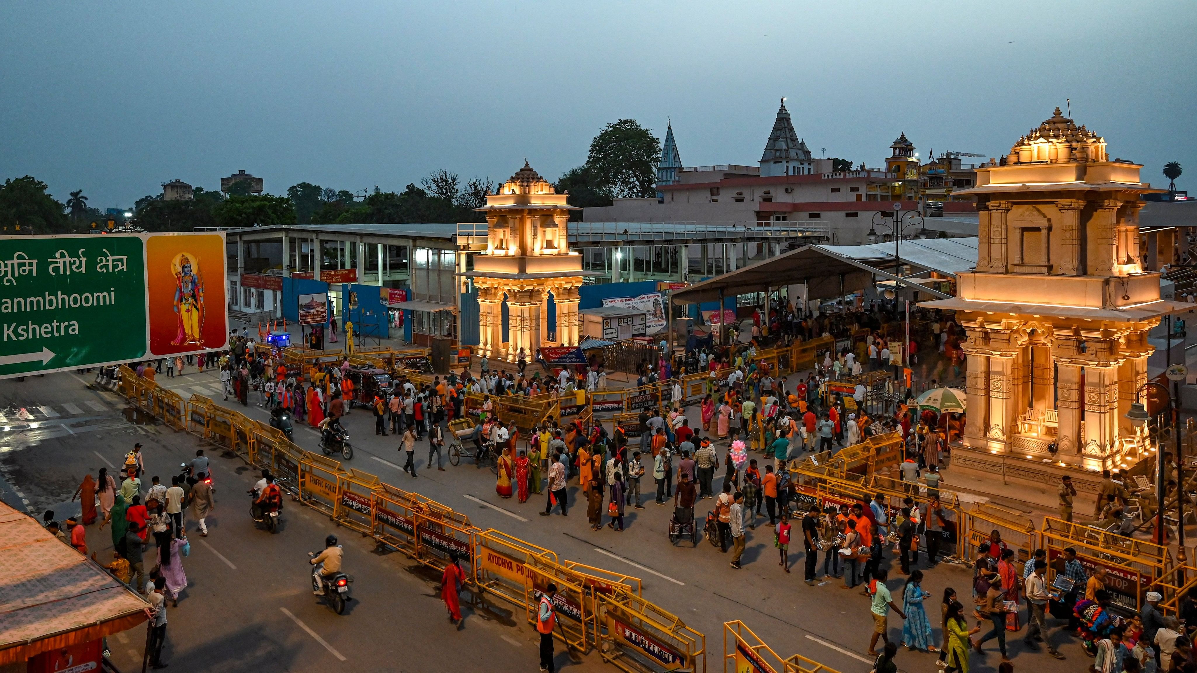 <div class="paragraphs"><p>Representative image showing&nbsp; devotees at Ram Janmabhumi Teerth Kshetra in Ayodhya.</p></div>