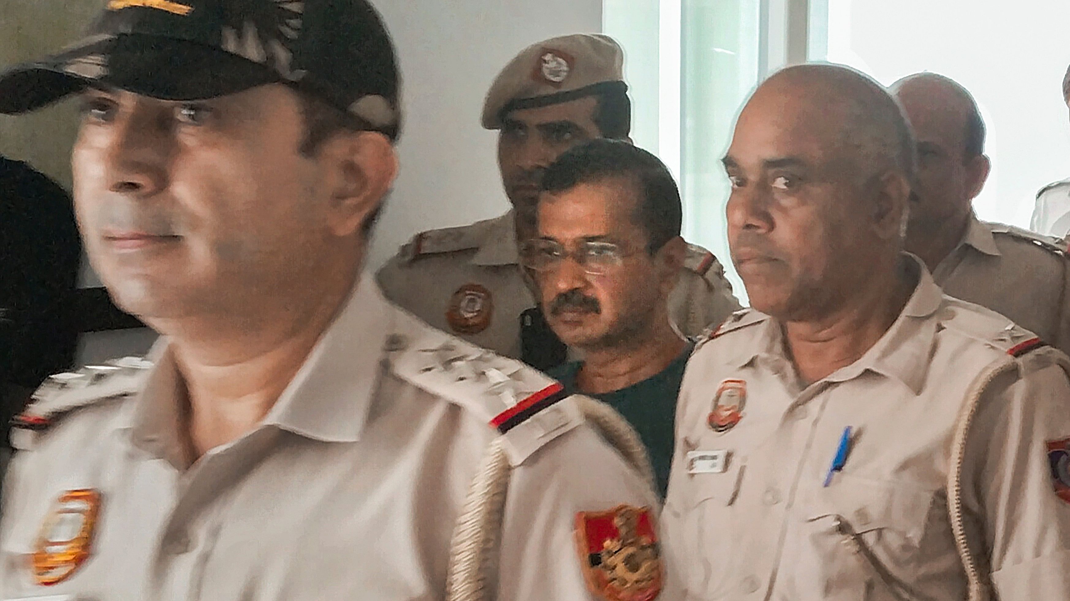 <div class="paragraphs"><p>Delhi CM and AAP leader Arvind Kejriwal at the Rouse Avenue Court in connection with a money laundering case related to the Delhi liquor policy, in New Delhi, Wednesday, June 26, 2024.</p></div>