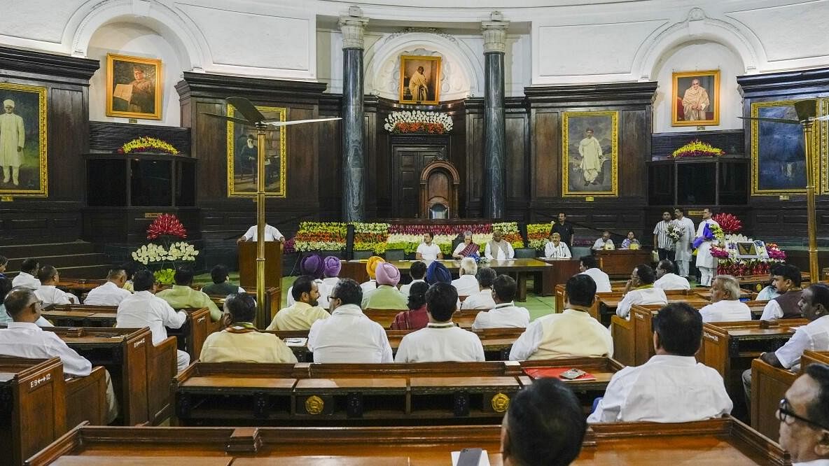 <div class="paragraphs"><p>Congress President Mallikarjun Kharge with party leaders Sonia Gandhi, Rahul Gandhi and others during the Congress Parliamentary Party meeting, at the Central Hall of Parliament, in New Delhi.</p></div>