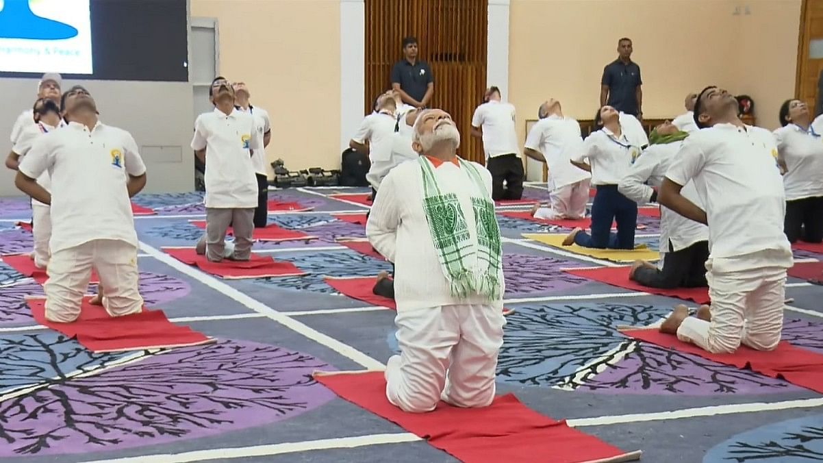 <div class="paragraphs"><p>PM Modi performs Yoga.</p></div>