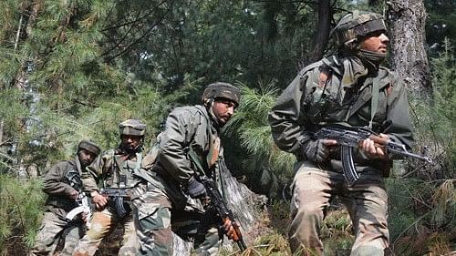 <div class="paragraphs"><p>File photo showing army personnel near the Line of Control (LoC) in Macchil Sector of Kashmir Valley.</p></div>