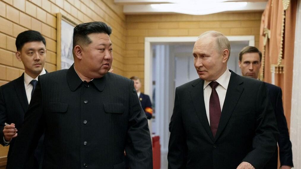 <div class="paragraphs"><p>Russia's President Vladimir Putin meets with North Korea's leader Kim Jong Un upon his arrival in Pyongyang, North Korea</p></div>