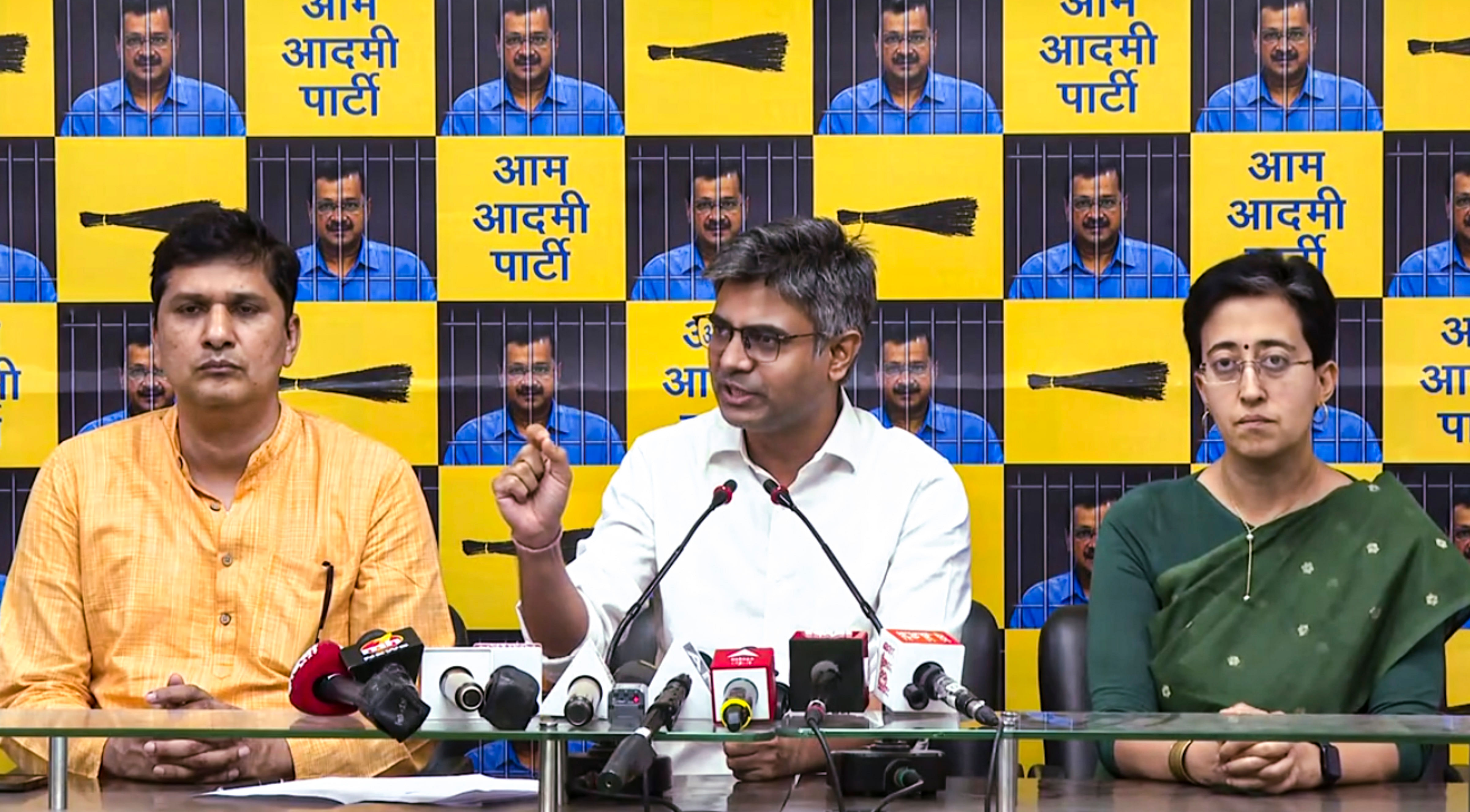 <div class="paragraphs"><p>AAP leaders Sandeep Pathak, Atishi and Saurabh Bharadwaj address a press conference.</p></div>