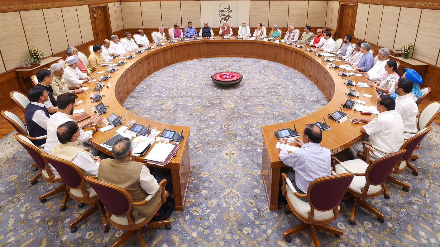 <div class="paragraphs"><p>Prime Minister Narendra Modi chairing the first meeting of his new Cabinet.</p></div>