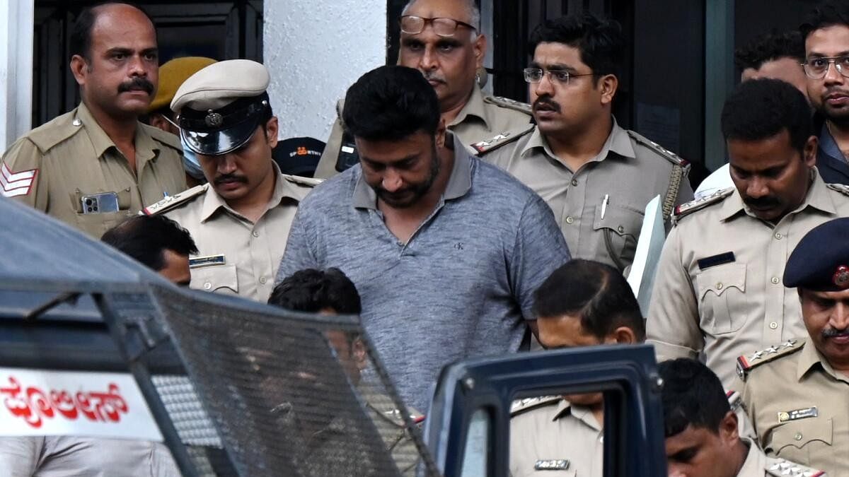 <div class="paragraphs"><p>File photo of actor Darshan being taken for the medical examination to Victoria hospital by Police, in Bengaluru.&nbsp;</p></div>