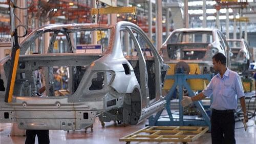 <div class="paragraphs"><p>Representative image for manufacturing sector showing car building.</p></div>