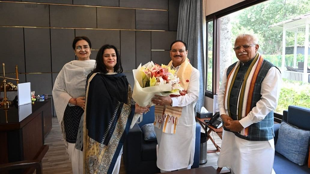 <div class="paragraphs"><p>(L to R)&nbsp;Former Haryana Congress leaders Kiran Choudhry and her daughter Shruti Choudhry with BJP leaders J P Nadda and Manohar Lal Khattar.</p></div>