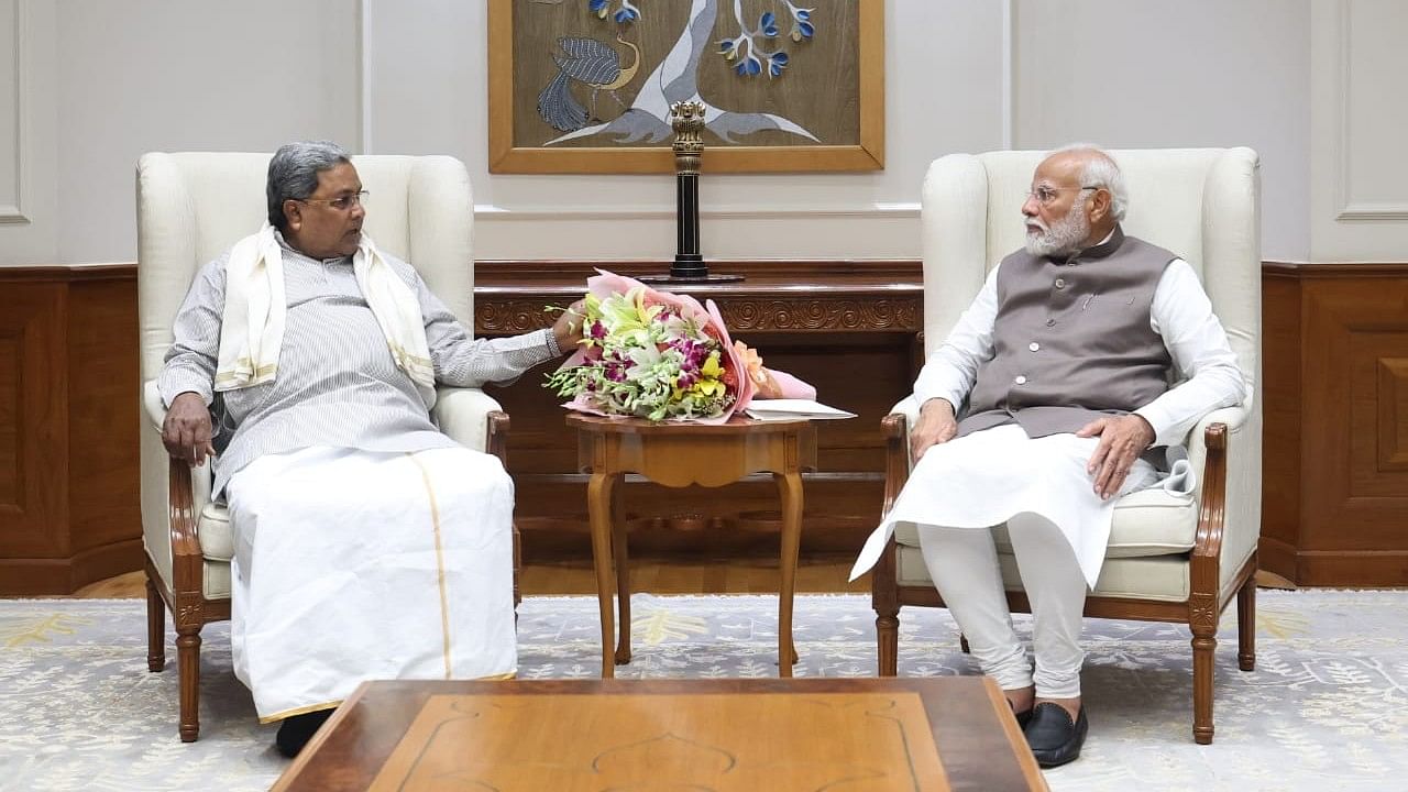 <div class="paragraphs"><p>Karnataka CM Siddaramaiah met Prime Minister Narendra Modi on Saturday.&nbsp;</p></div>