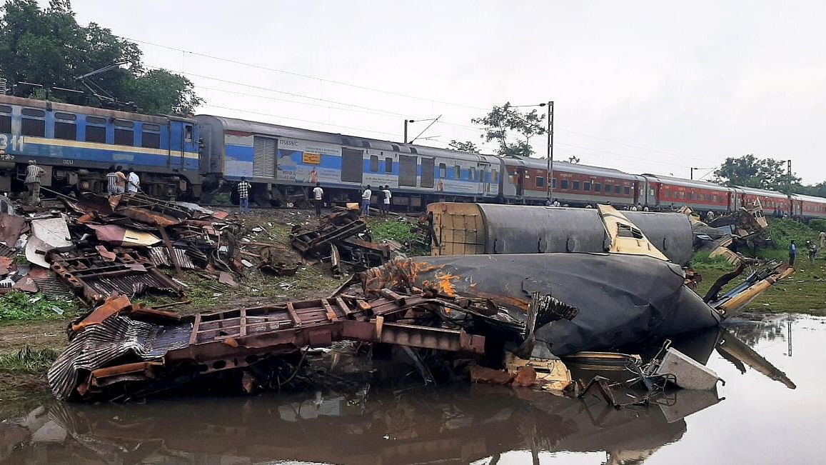 <div class="paragraphs"><p>Wreckage of trains near the accident site a day after the collision between the Kanchanjunga Express and a goods train, near Rangapani railway station.</p></div>