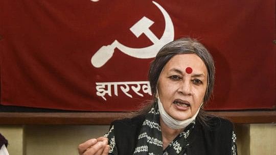 <div class="paragraphs"><p>CPI(M) Politburo member Brinda Karat (in pic) also said that the Kanwar Yatra directives were 'divisive' and 'communal'.</p></div>