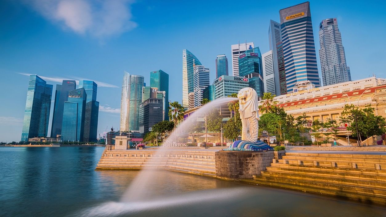 <div class="paragraphs"><p>The Merlion fountain in front of the Marina Bay Sands hotel in Singapore.</p></div>