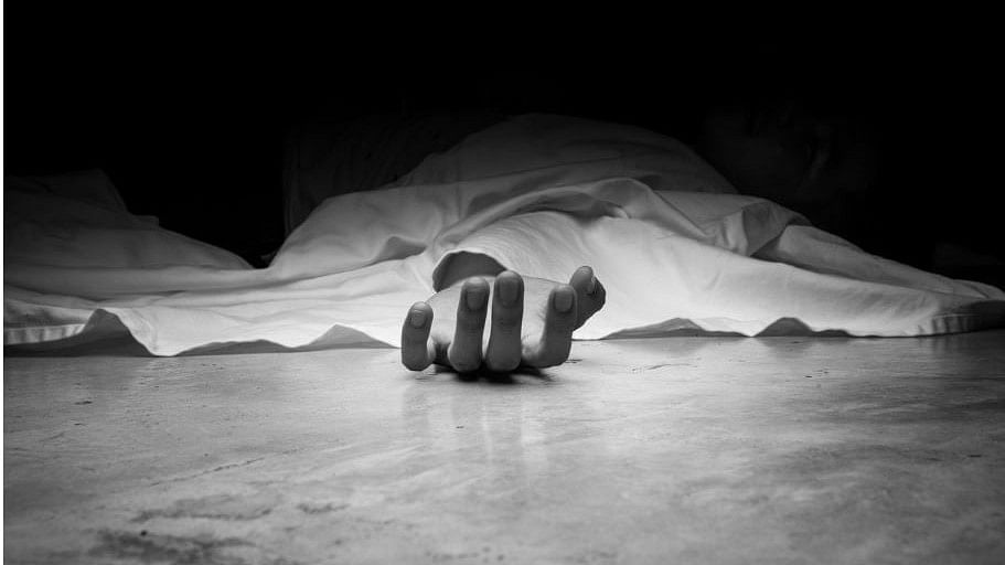 <div class="paragraphs"><p>Representative image of a dead body.</p></div>