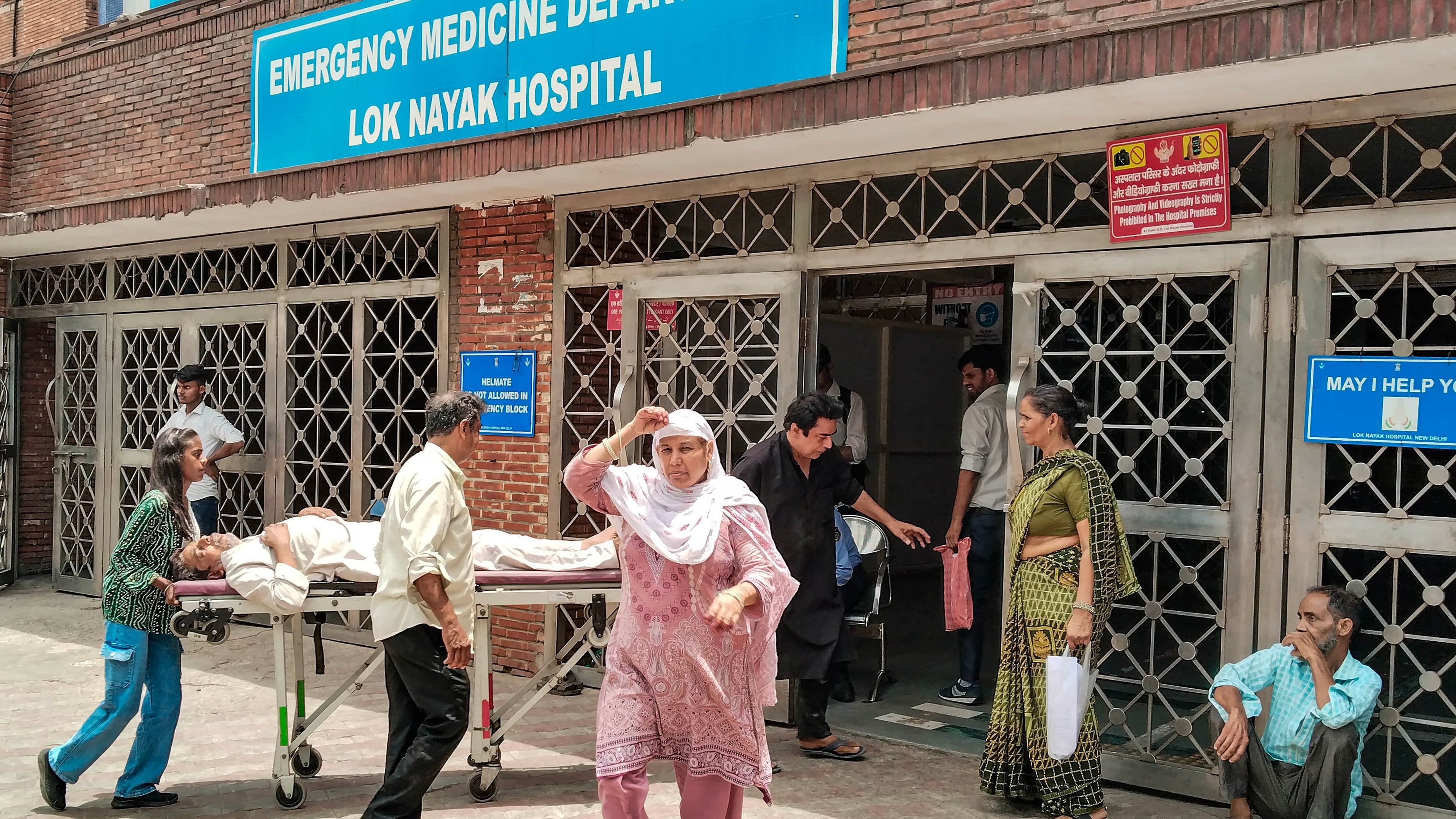<div class="paragraphs"><p>New Delhi: Patients being admitted due to heat stroke and exhaustion at LNJP hospital, in New Delhi, Wednesday, June 19, 2024. Due to prevailing heatwave conditions, hospitals in Delhi-NCR are seeing an influx of patients with complaints of heat stroke and exhaustion. </p></div>