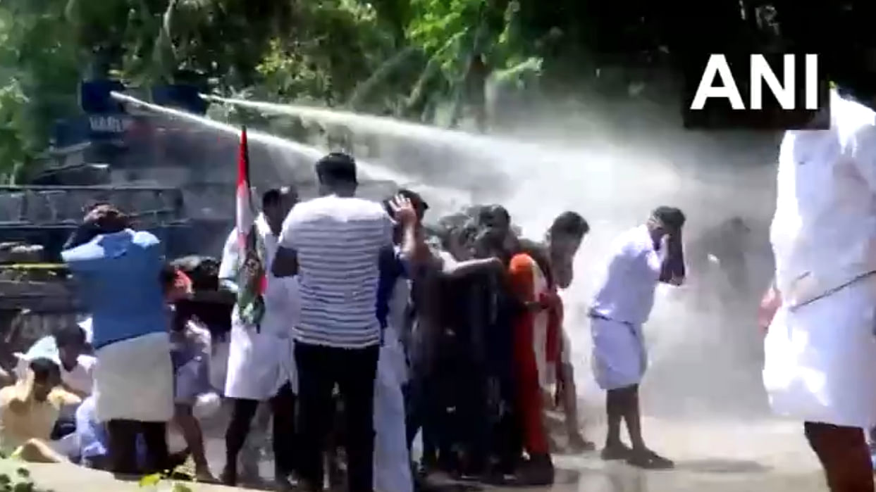 <div class="paragraphs"><p>Police use water cannons against the Youth Congress workers during their protest march in Kerala.</p></div>