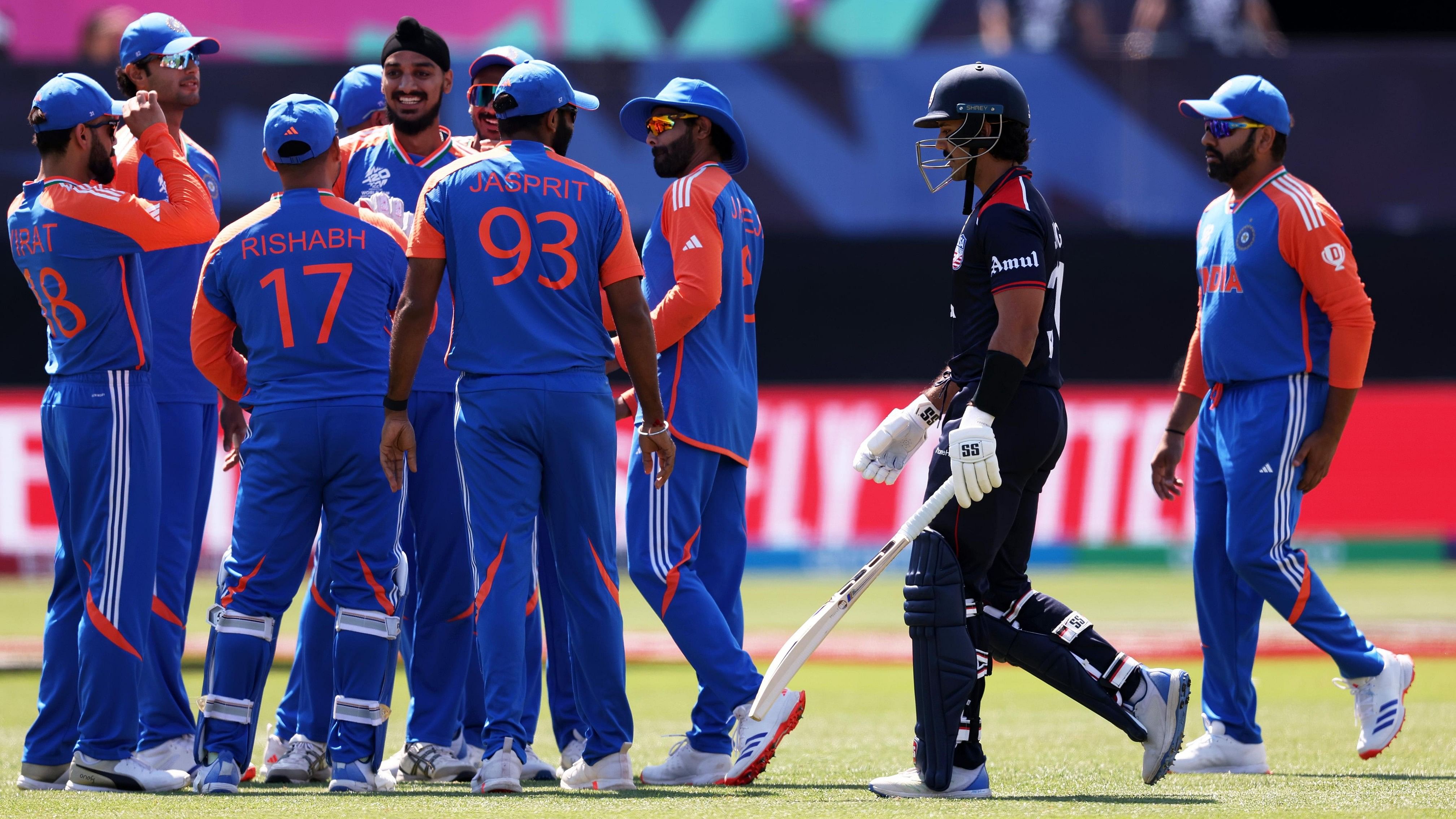 <div class="paragraphs"><p>Team India celebrates a wicket.</p></div>