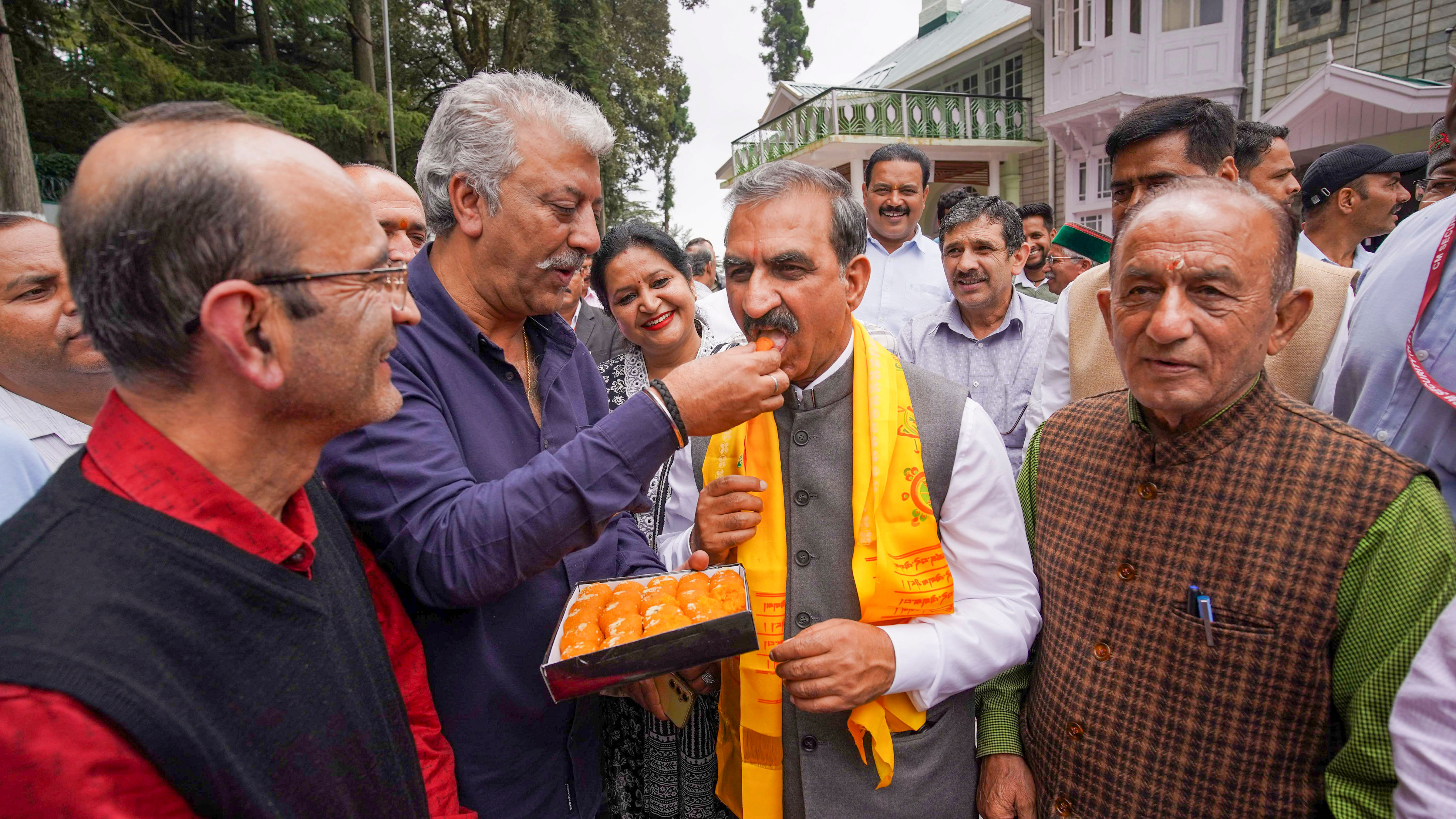 <div class="paragraphs"><p>Himachal Pradesh Chief Minister Sukhvinder Singh Sukhu being greeted after party won Assembly by-election, in Shimla, Saturday</p></div>